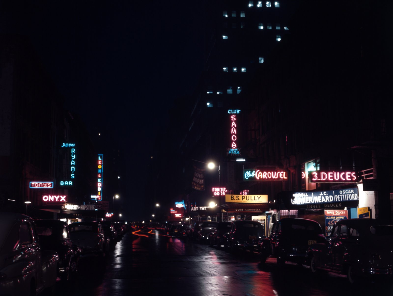 Calle 52 de Nueva York de noche, hacia 1948