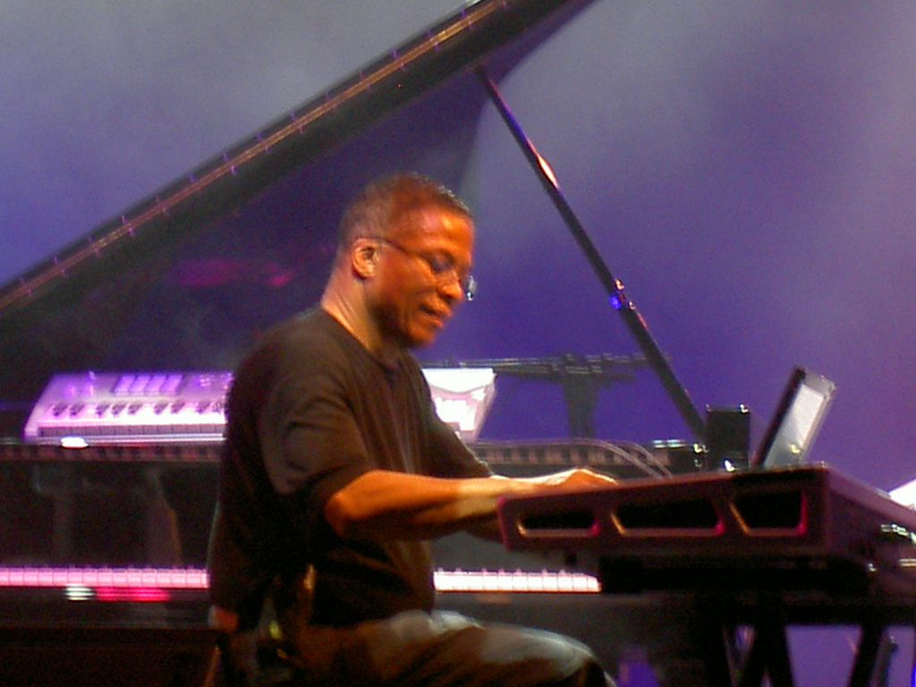 Retrato de Herbie Hancock